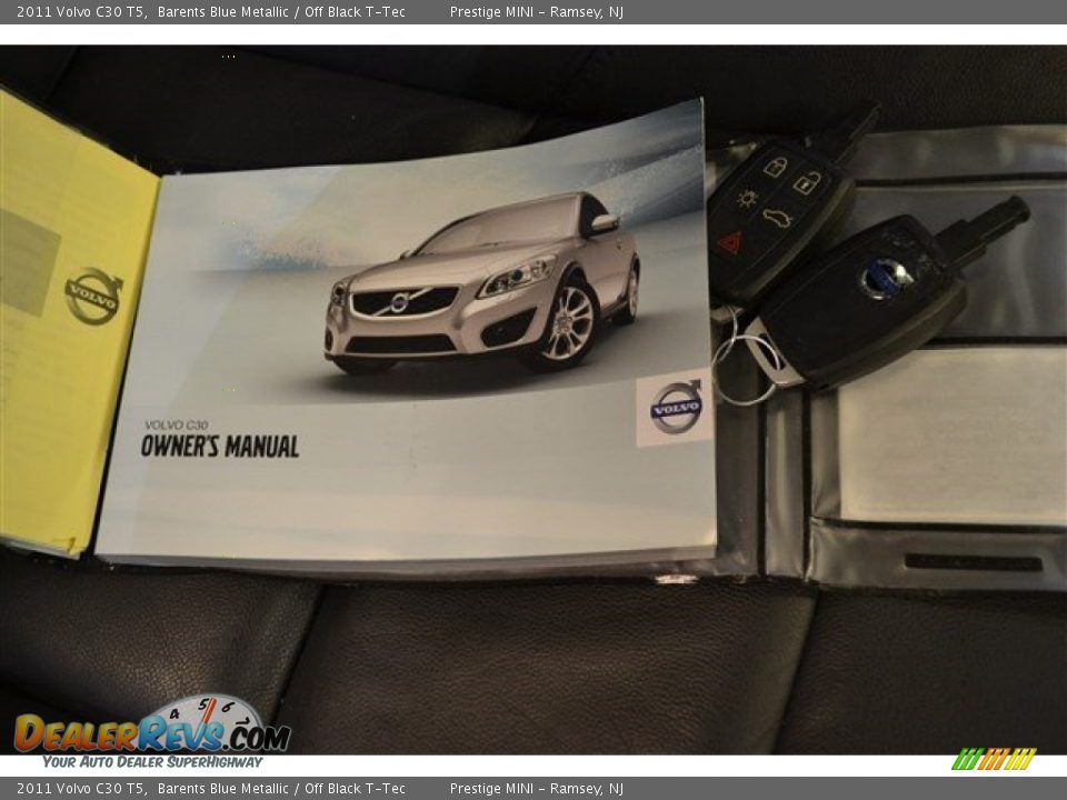 2011 Volvo C30 T5 Barents Blue Metallic / Off Black T-Tec Photo #33