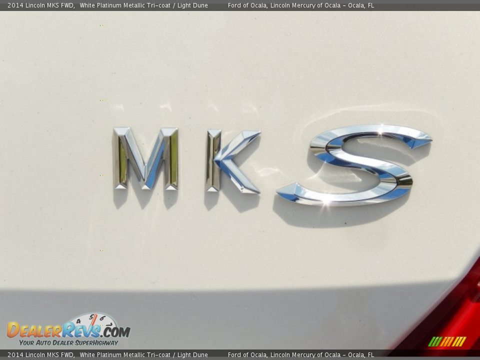 2014 Lincoln MKS FWD Logo Photo #4