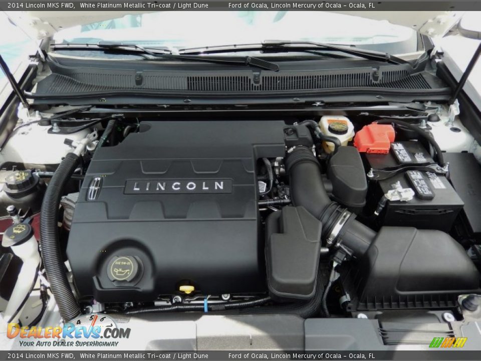 2014 Lincoln MKS FWD White Platinum Metallic Tri-coat / Light Dune Photo #11