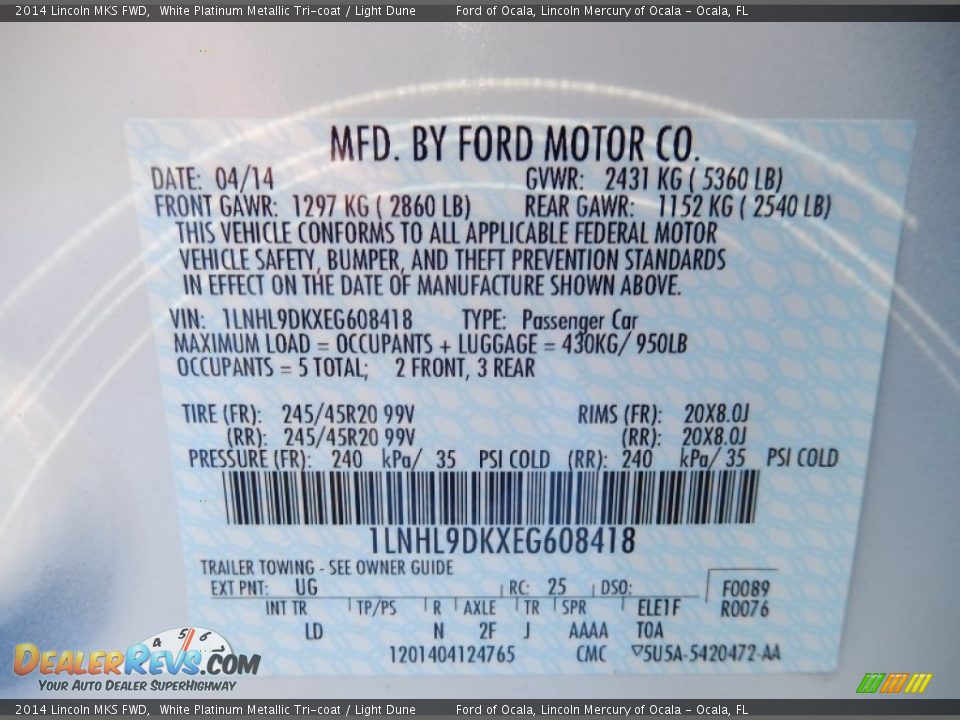 2014 Lincoln MKS FWD White Platinum Metallic Tri-coat / Light Dune Photo #12