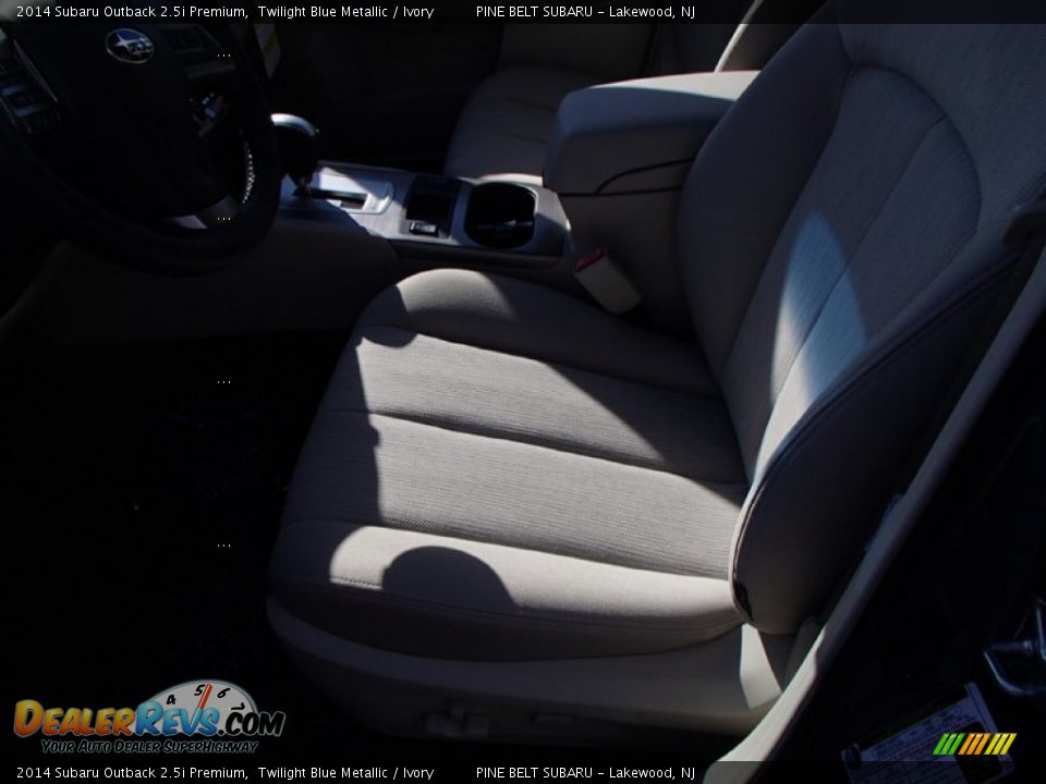 2014 Subaru Outback 2.5i Premium Twilight Blue Metallic / Ivory Photo #3