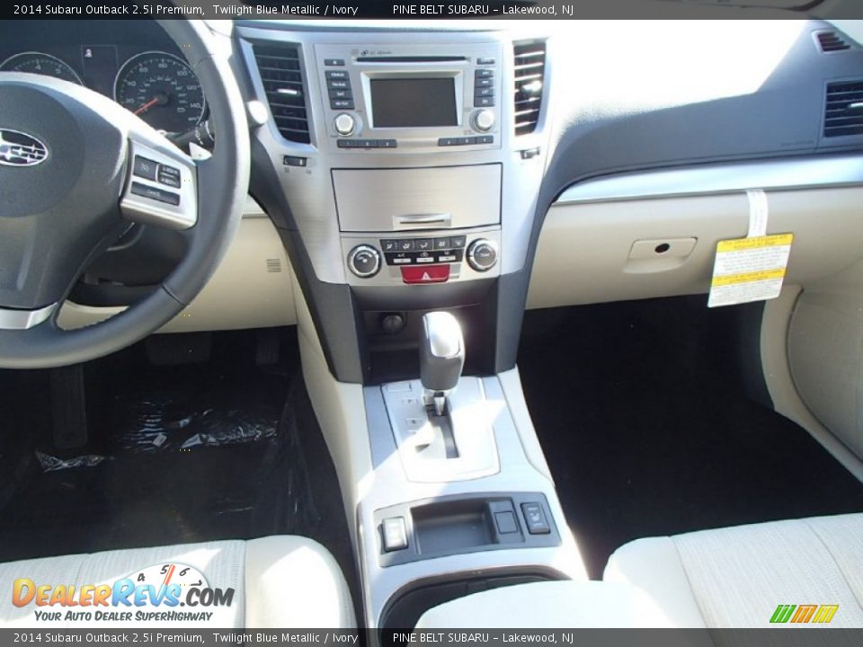 2014 Subaru Outback 2.5i Premium Twilight Blue Metallic / Ivory Photo #5