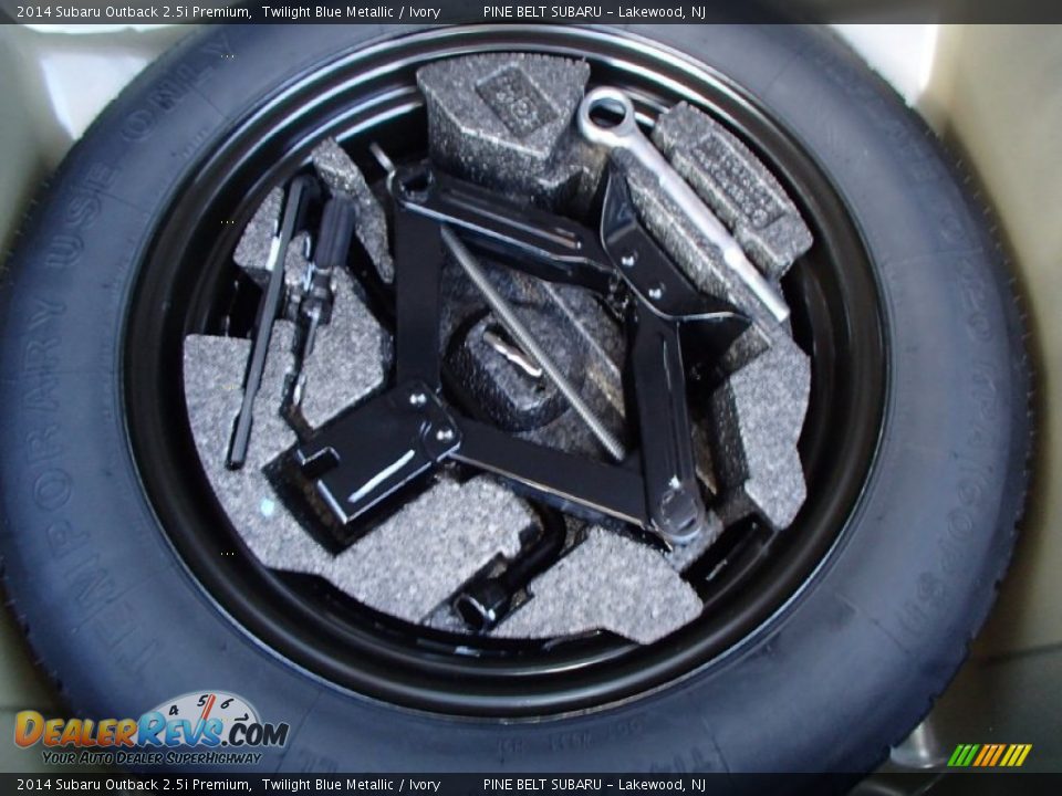 2014 Subaru Outback 2.5i Premium Twilight Blue Metallic / Ivory Photo #8