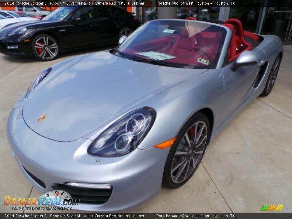 Front 3/4 View of 2014 Porsche Boxster S Photo #3