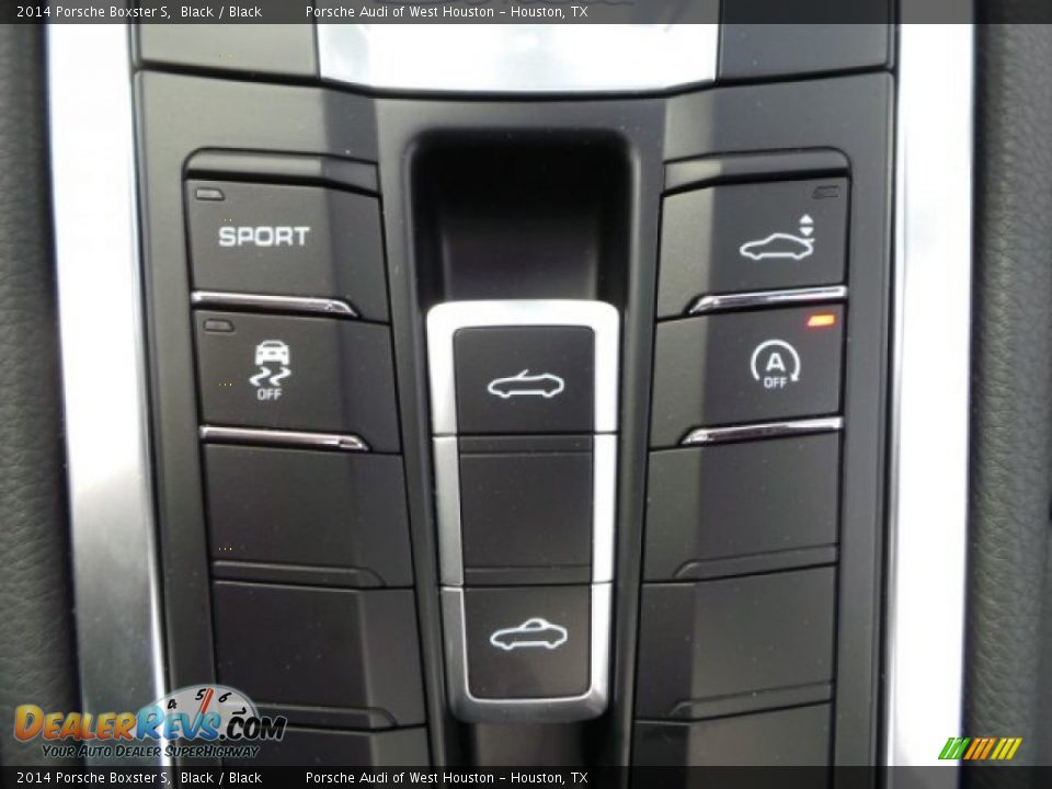 Controls of 2014 Porsche Boxster S Photo #19