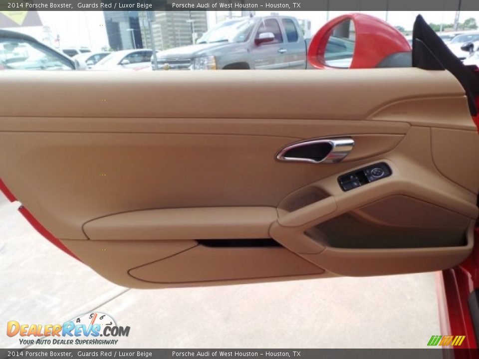 Door Panel of 2014 Porsche Boxster  Photo #10