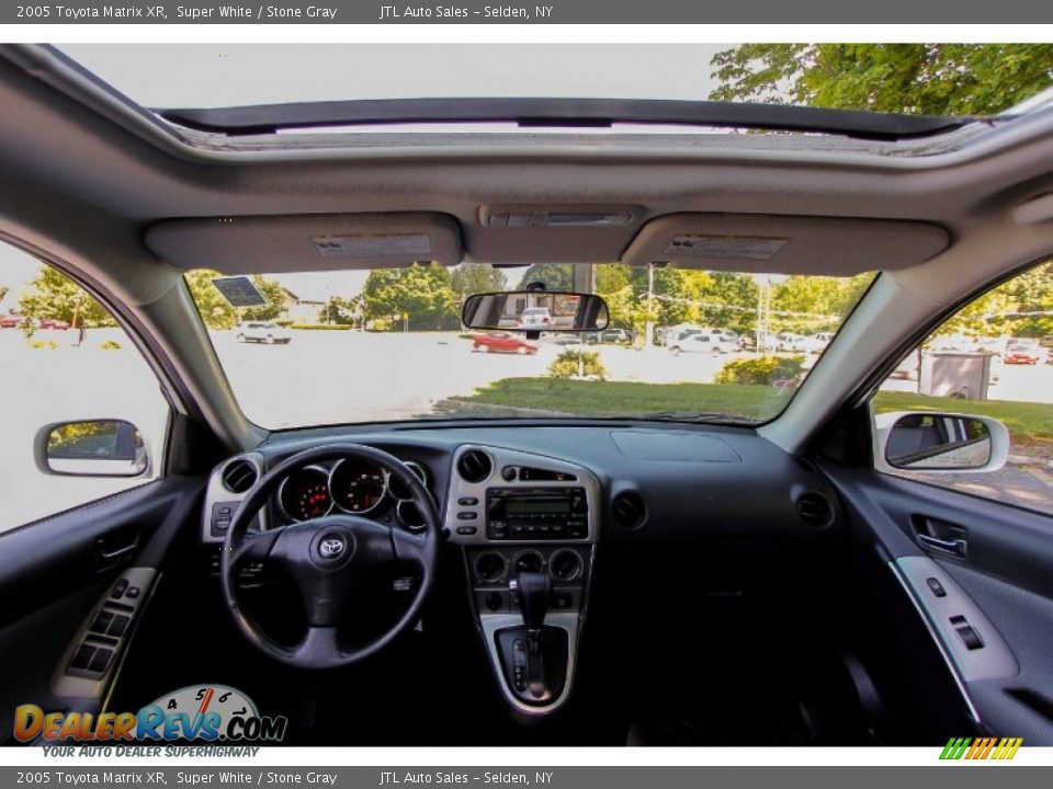 2005 Toyota Matrix XR Super White / Stone Gray Photo #14