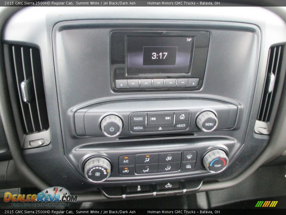 Controls of 2015 GMC Sierra 2500HD Regular Cab Photo #6