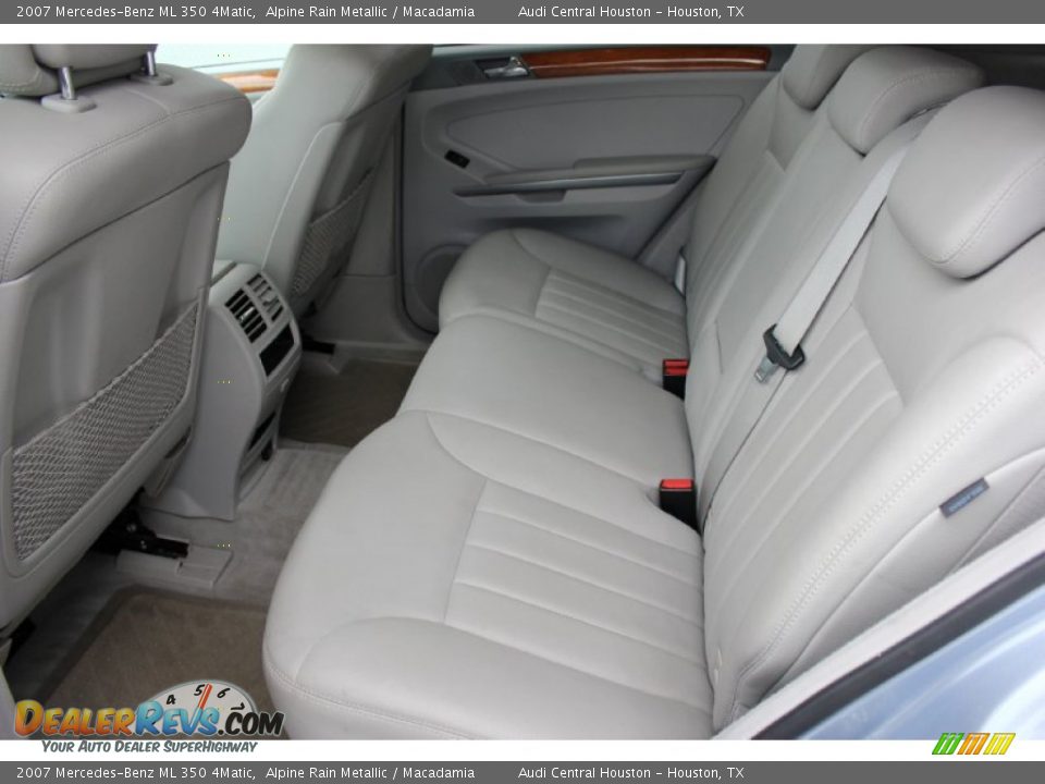 Rear Seat of 2007 Mercedes-Benz ML 350 4Matic Photo #29