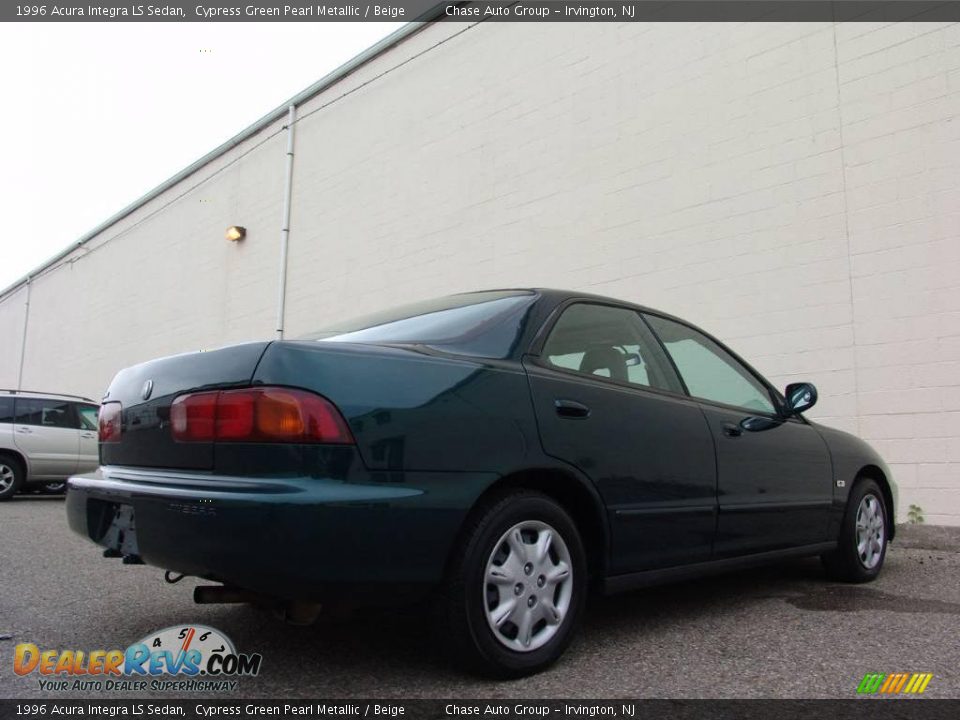 1996 Acura Integra LS Sedan Cypress Green Pearl Metallic / Beige Photo #8