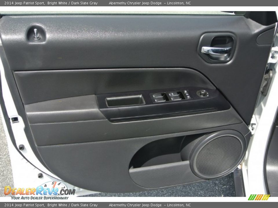2014 Jeep Patriot Sport Bright White / Dark Slate Gray Photo #10