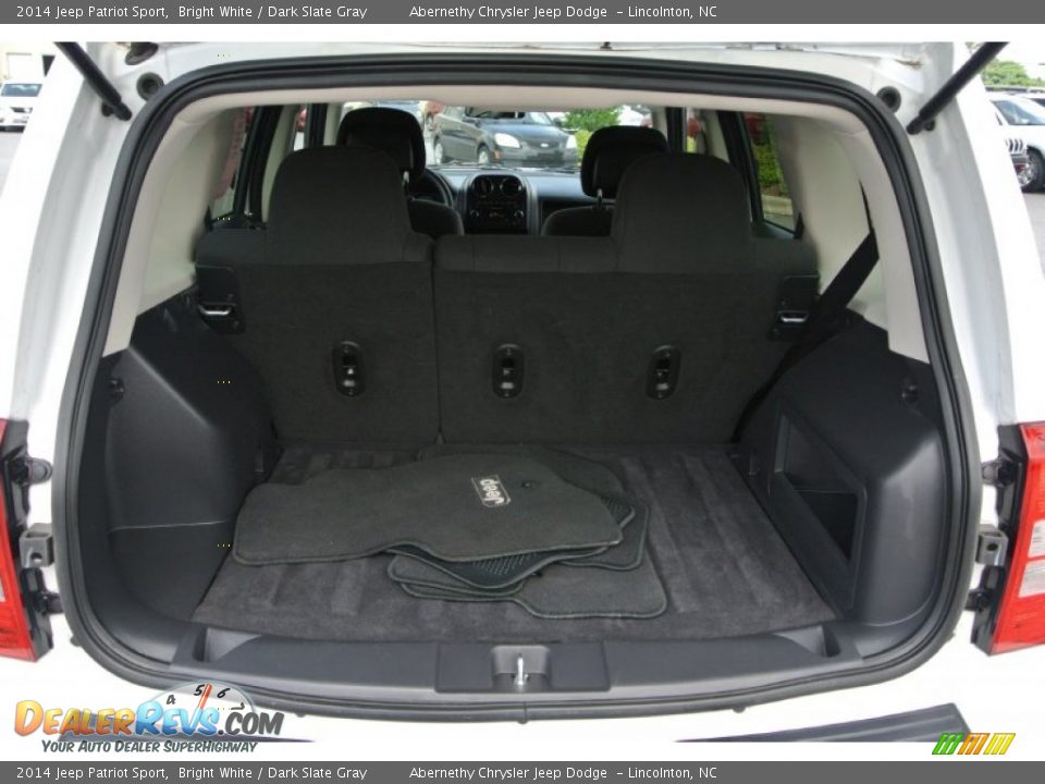 2014 Jeep Patriot Sport Bright White / Dark Slate Gray Photo #18