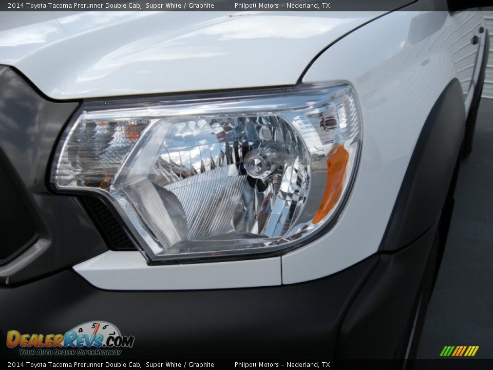 2014 Toyota Tacoma Prerunner Double Cab Super White / Graphite Photo #9