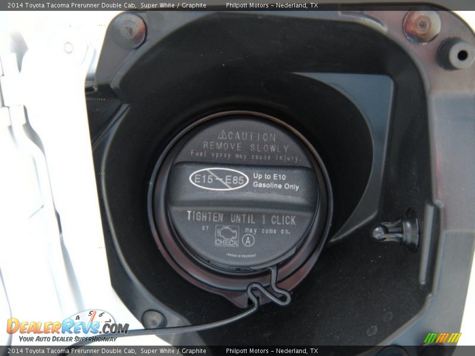 2014 Toyota Tacoma Prerunner Double Cab Super White / Graphite Photo #13