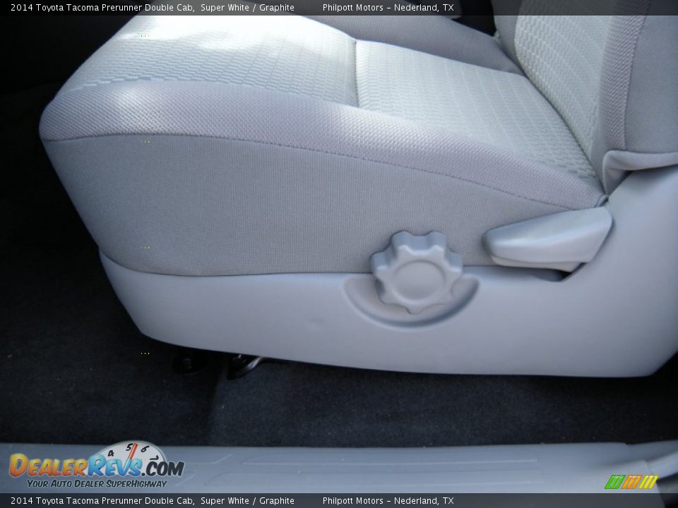2014 Toyota Tacoma Prerunner Double Cab Super White / Graphite Photo #24
