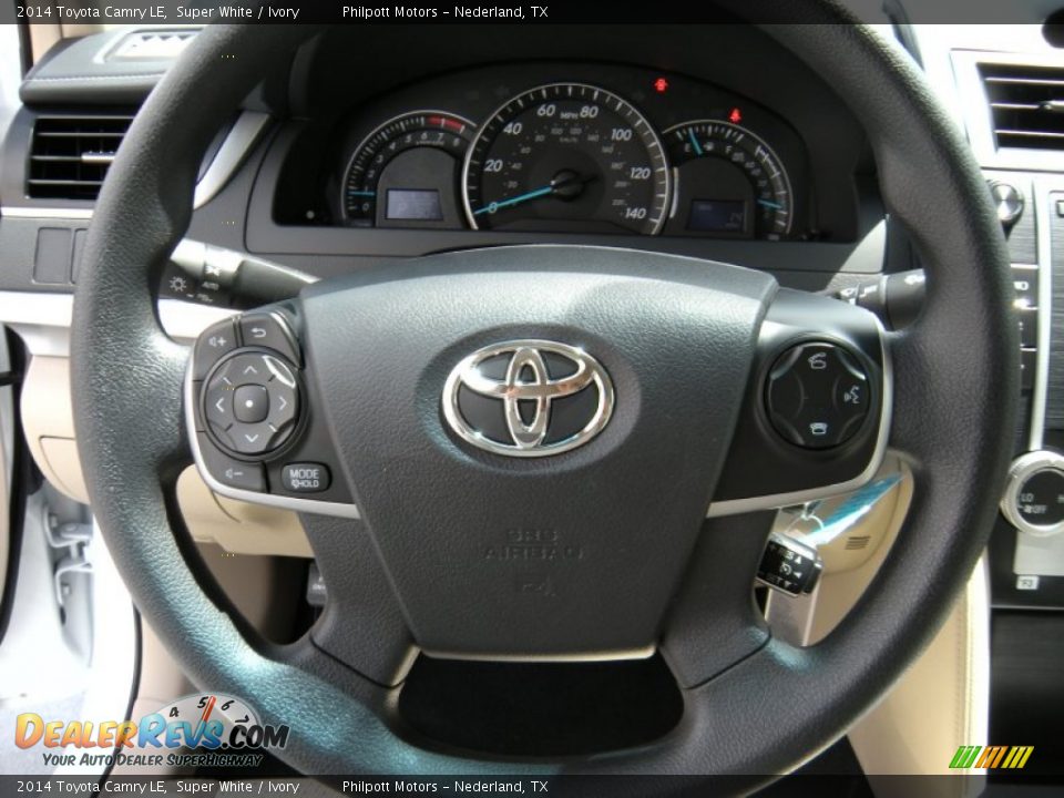 2014 Toyota Camry LE Super White / Ivory Photo #30