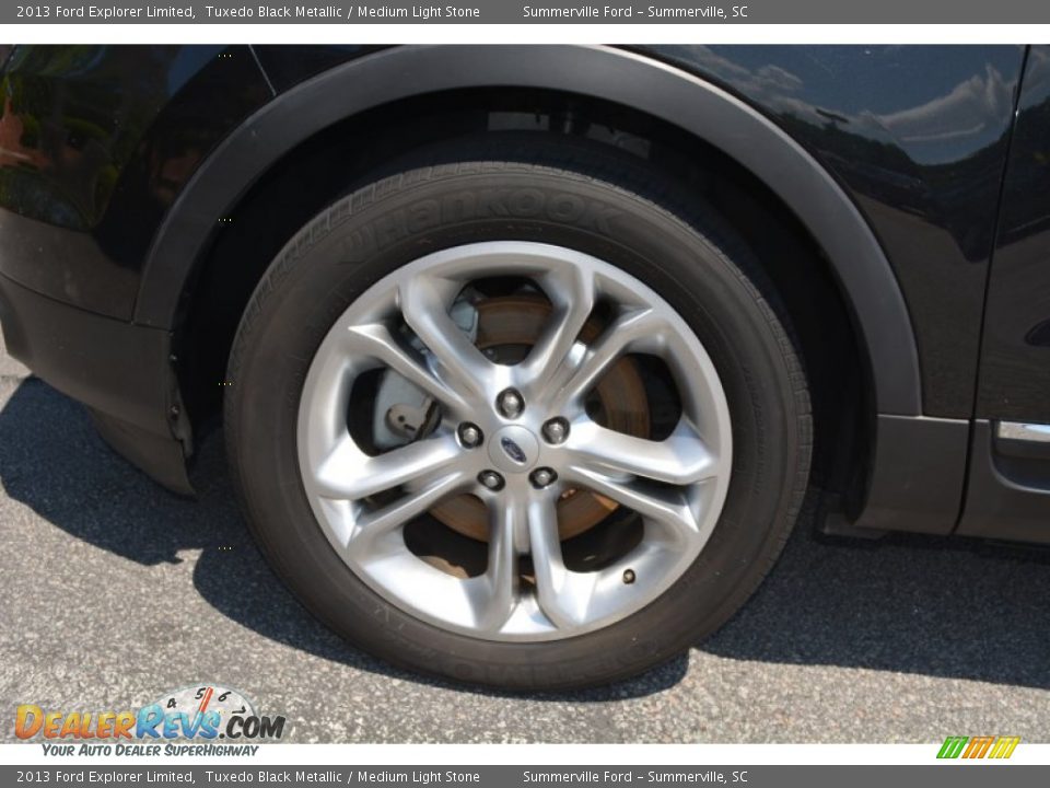 2013 Ford Explorer Limited Tuxedo Black Metallic / Medium Light Stone Photo #7