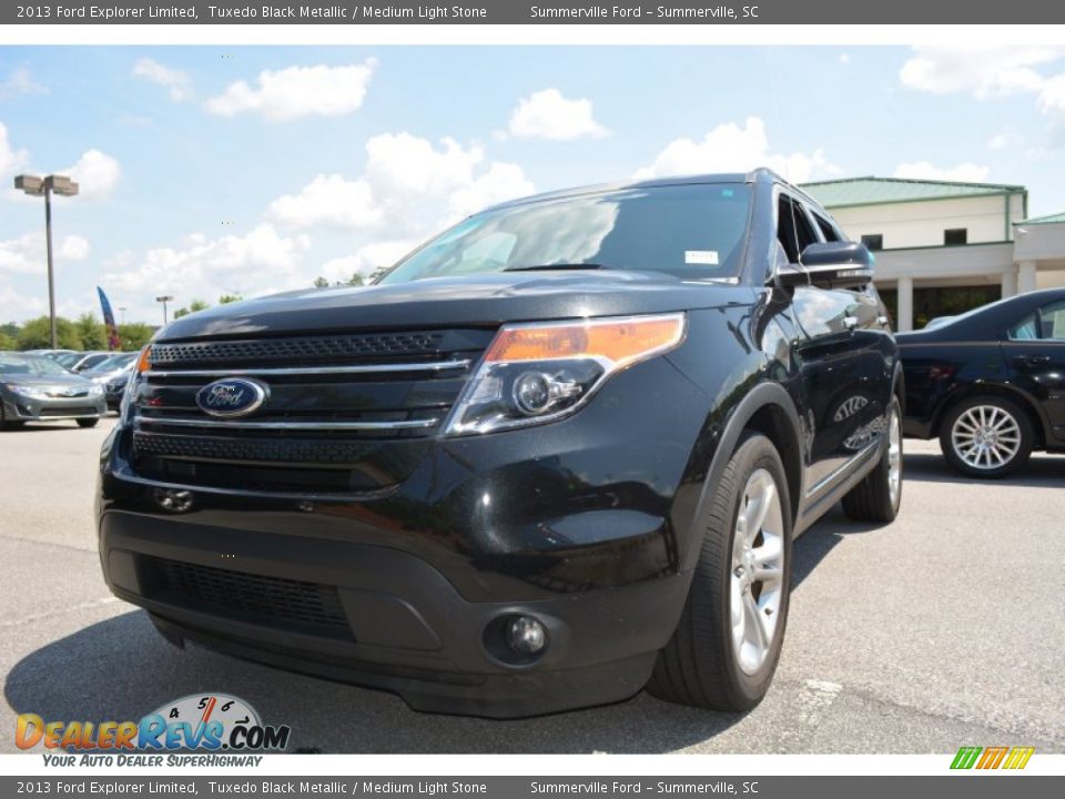 2013 Ford Explorer Limited Tuxedo Black Metallic / Medium Light Stone Photo #9