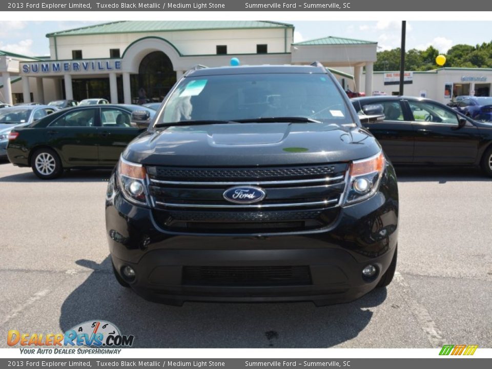 2013 Ford Explorer Limited Tuxedo Black Metallic / Medium Light Stone Photo #10