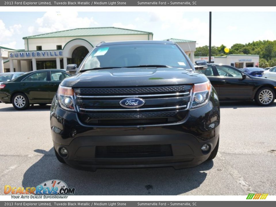 2013 Ford Explorer Limited Tuxedo Black Metallic / Medium Light Stone Photo #11