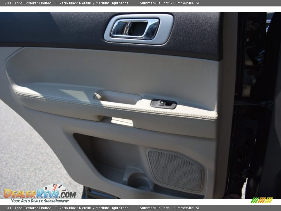 2013 Ford Explorer Limited Tuxedo Black Metallic / Medium Light Stone Photo #22