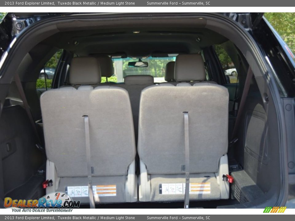2013 Ford Explorer Limited Tuxedo Black Metallic / Medium Light Stone Photo #30