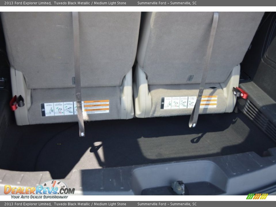 2013 Ford Explorer Limited Tuxedo Black Metallic / Medium Light Stone Photo #31