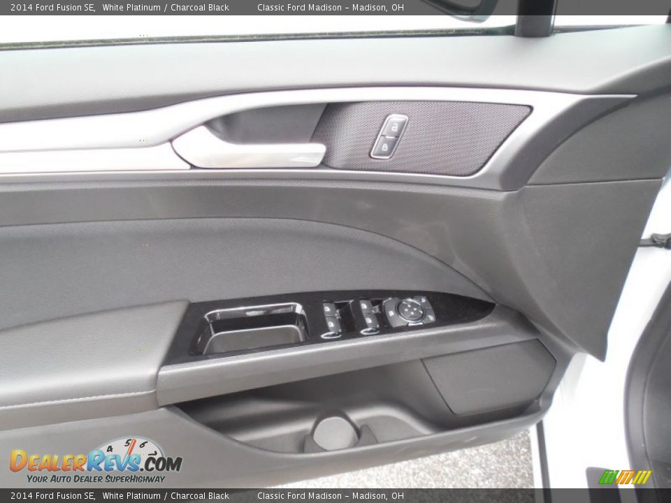 2014 Ford Fusion SE White Platinum / Charcoal Black Photo #5