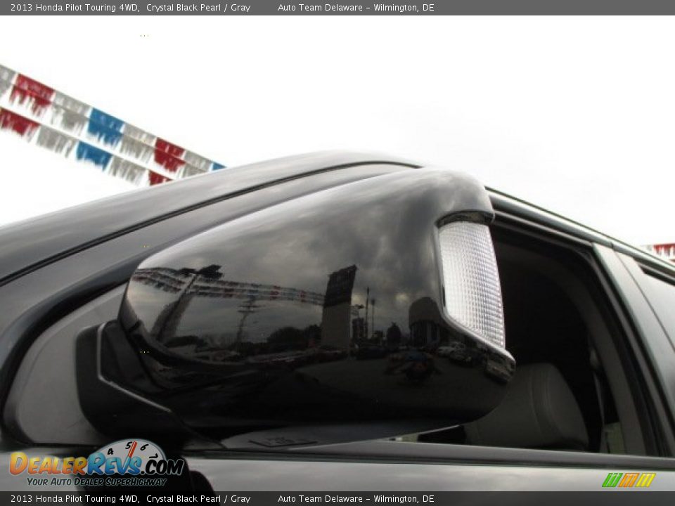 2013 Honda Pilot Touring 4WD Crystal Black Pearl / Gray Photo #35