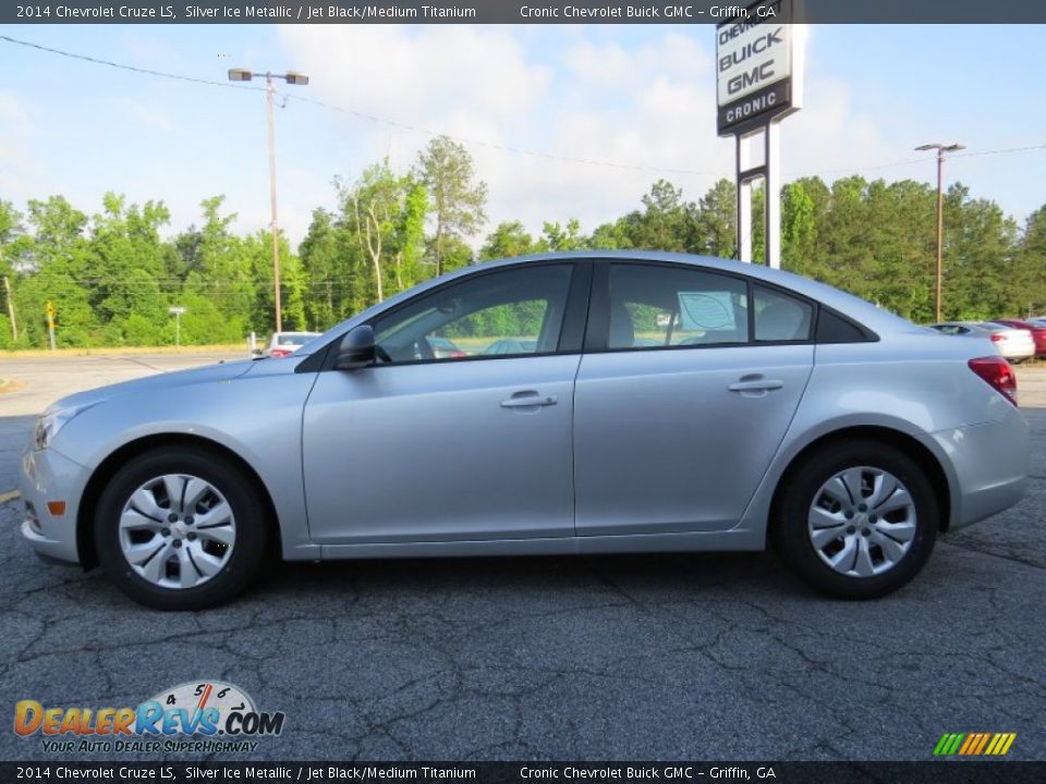 2014 Chevrolet Cruze LS Silver Ice Metallic / Jet Black/Medium Titanium Photo #4