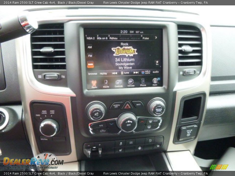2014 Ram 2500 SLT Crew Cab 4x4 Black / Black/Diesel Gray Photo #16