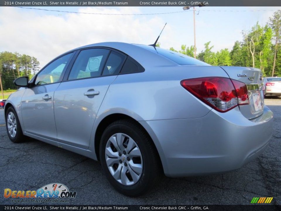 2014 Chevrolet Cruze LS Silver Ice Metallic / Jet Black/Medium Titanium Photo #5