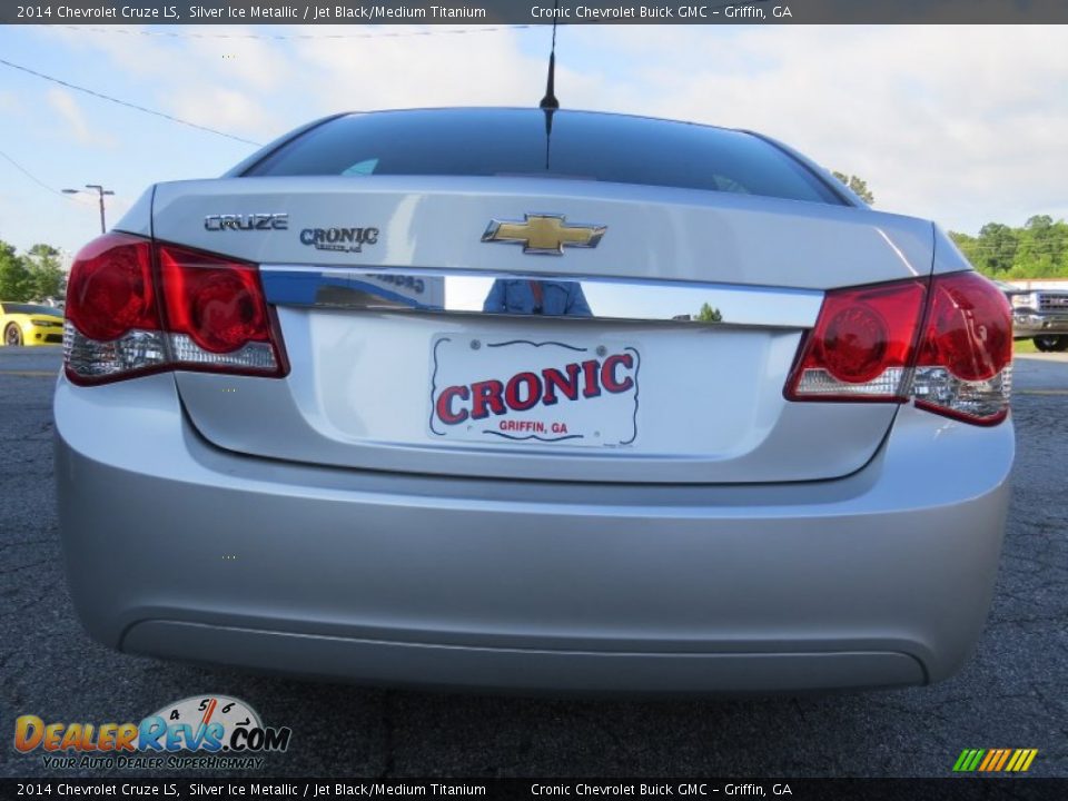 2014 Chevrolet Cruze LS Silver Ice Metallic / Jet Black/Medium Titanium Photo #6
