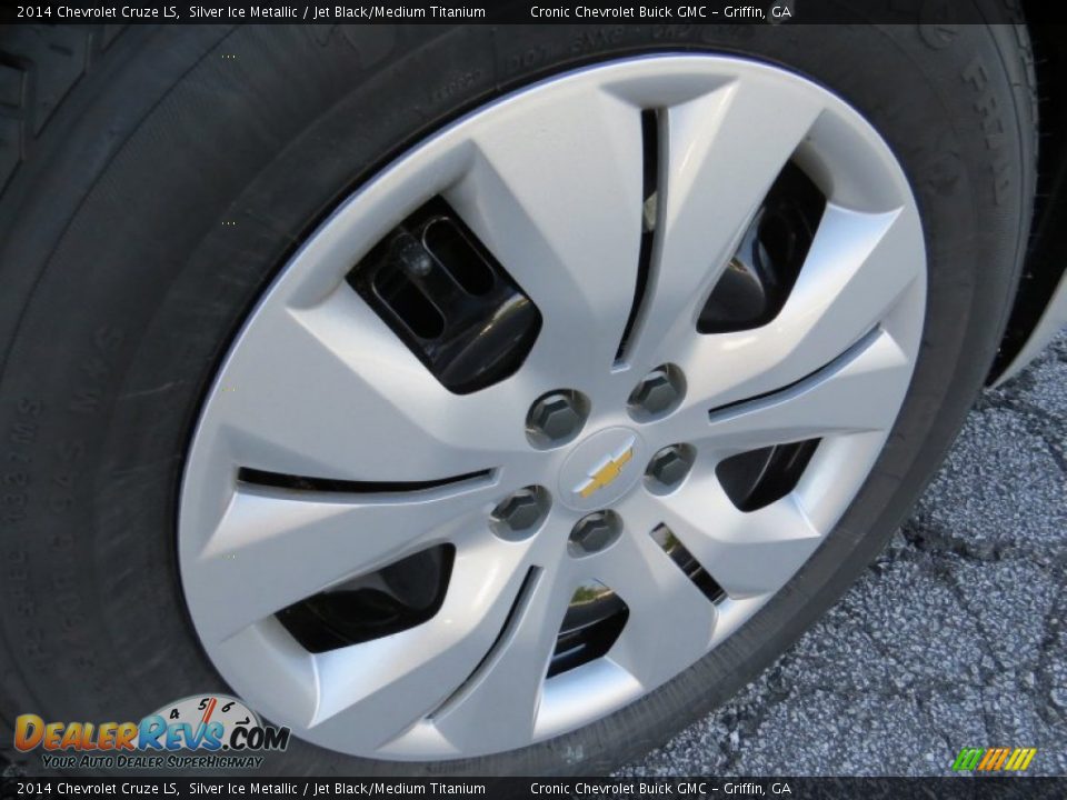 2014 Chevrolet Cruze LS Silver Ice Metallic / Jet Black/Medium Titanium Photo #9