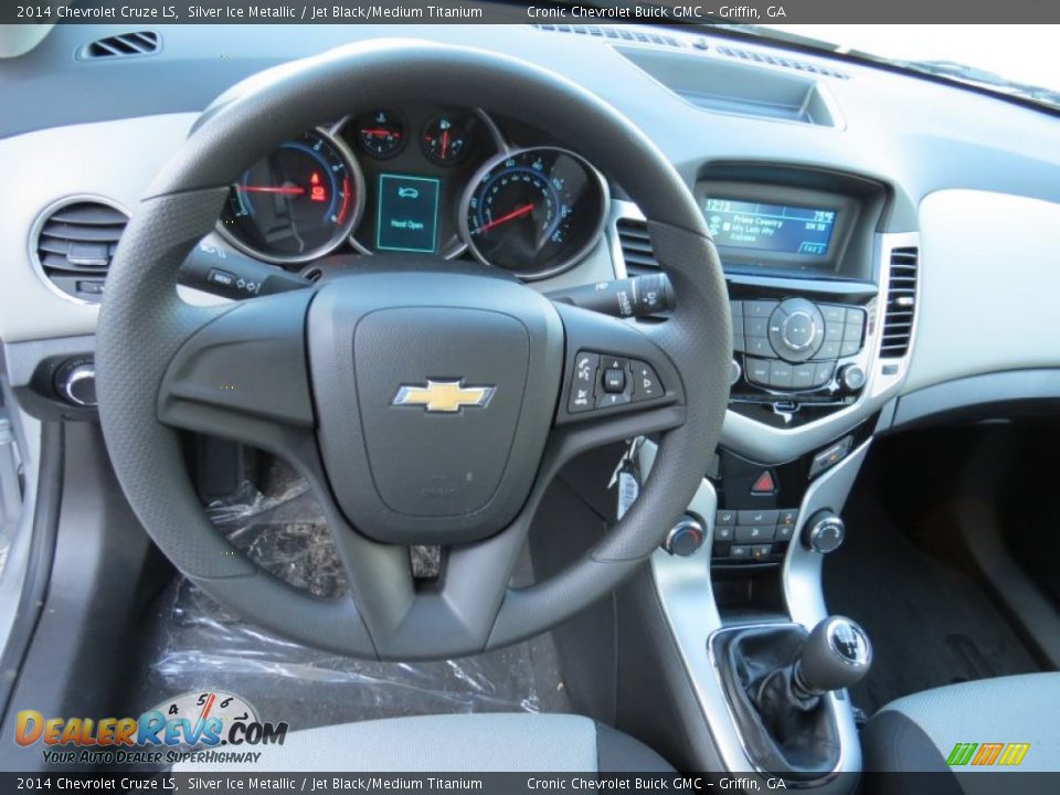 2014 Chevrolet Cruze LS Silver Ice Metallic / Jet Black/Medium Titanium Photo #11