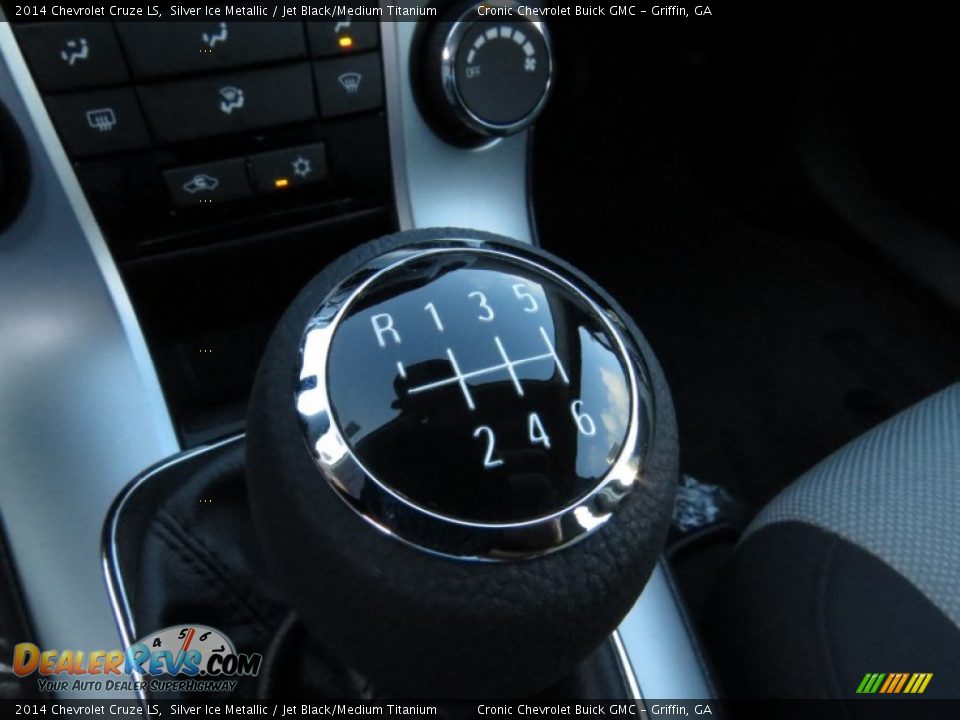 2014 Chevrolet Cruze LS Silver Ice Metallic / Jet Black/Medium Titanium Photo #15