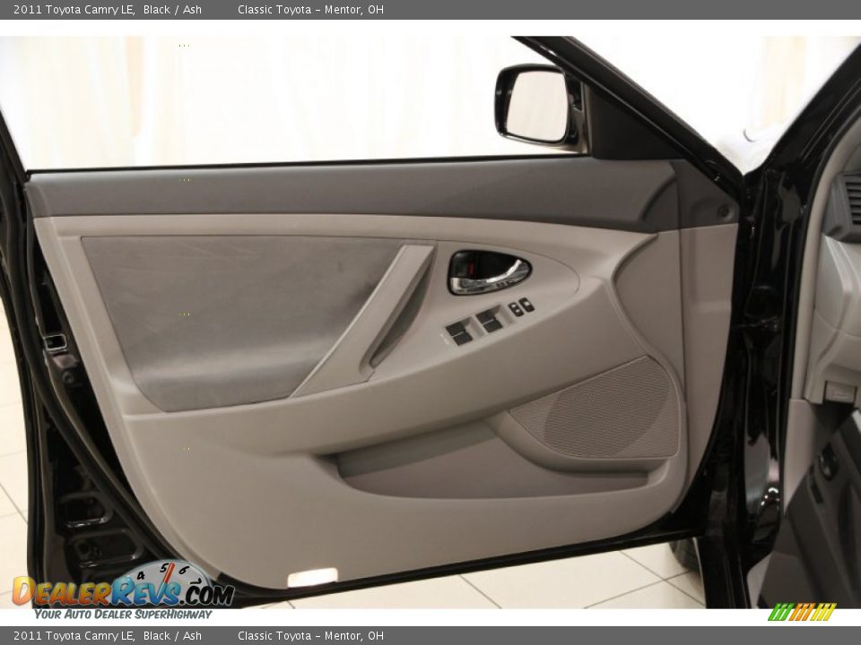 2011 Toyota Camry LE Black / Ash Photo #4