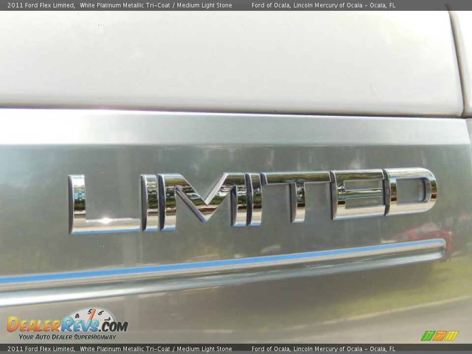 2011 Ford Flex Limited White Platinum Metallic Tri-Coat / Medium Light Stone Photo #10
