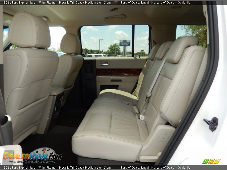 2011 Ford Flex Limited White Platinum Metallic Tri-Coat / Medium Light Stone Photo #16
