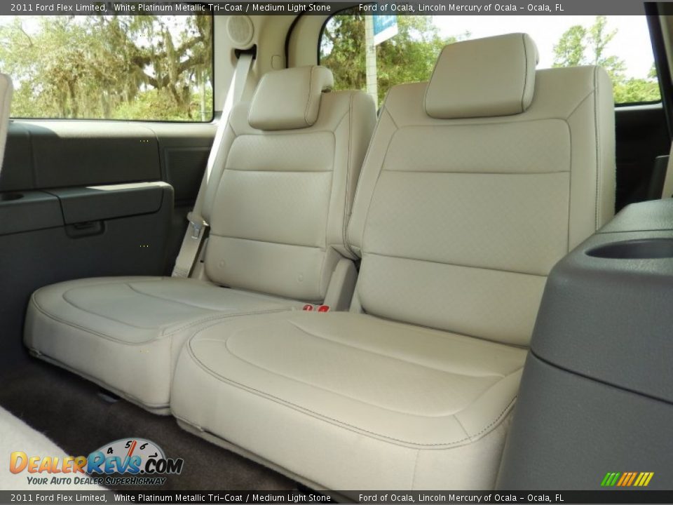 2011 Ford Flex Limited White Platinum Metallic Tri-Coat / Medium Light Stone Photo #18