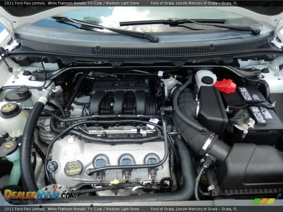 2011 Ford Flex Limited White Platinum Metallic Tri-Coat / Medium Light Stone Photo #27