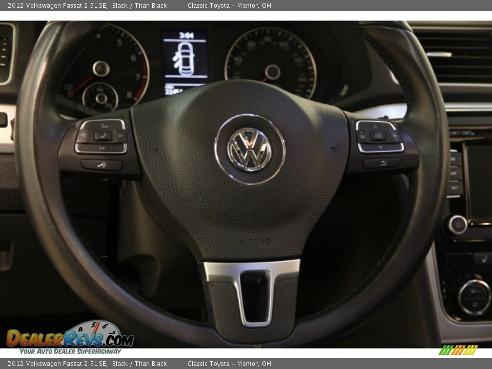 2012 Volkswagen Passat 2.5L SE Steering Wheel Photo #6