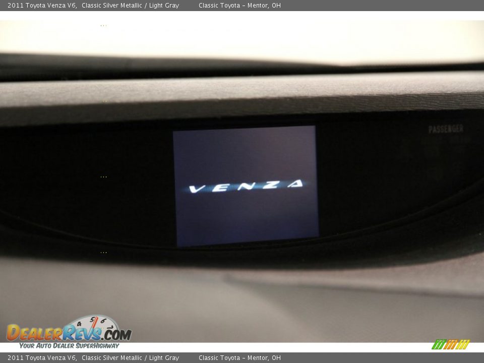 2011 Toyota Venza V6 Classic Silver Metallic / Light Gray Photo #8