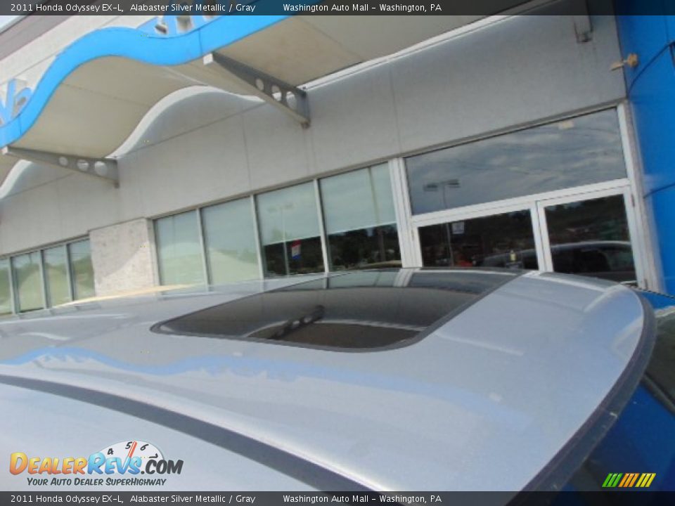 2011 Honda Odyssey EX-L Alabaster Silver Metallic / Gray Photo #3