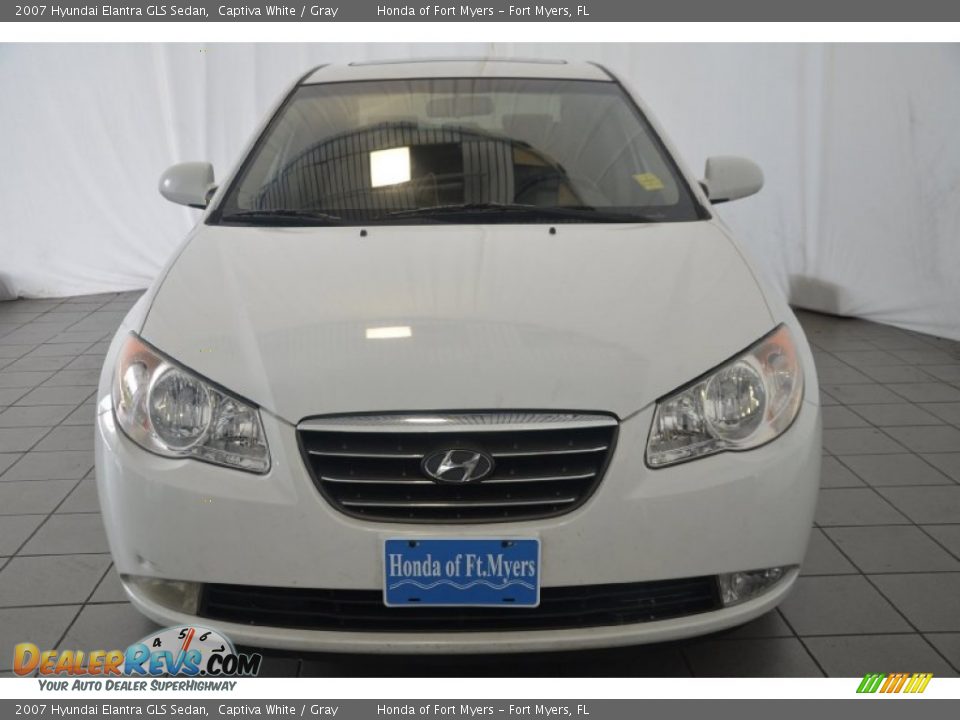 2007 Hyundai Elantra GLS Sedan Captiva White / Gray Photo #2