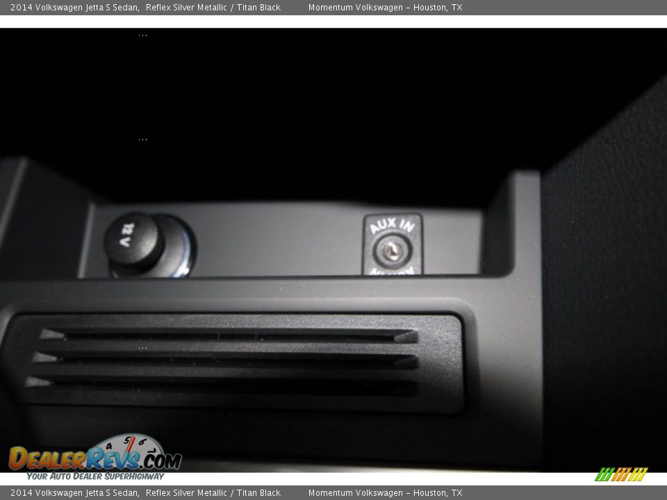 2014 Volkswagen Jetta S Sedan Reflex Silver Metallic / Titan Black Photo #18