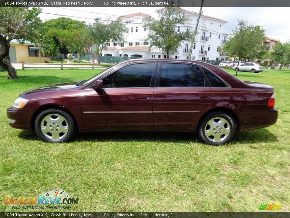 2004 Toyota Avalon XLS Cassis Red Pearl / Ivory Photo #3