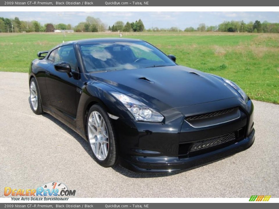 2009 Nissan GT-R Premium Black Obsidian / Black Photo #4