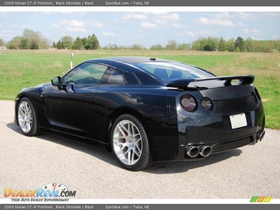 2009 Nissan GT-R Premium Black Obsidian / Black Photo #17