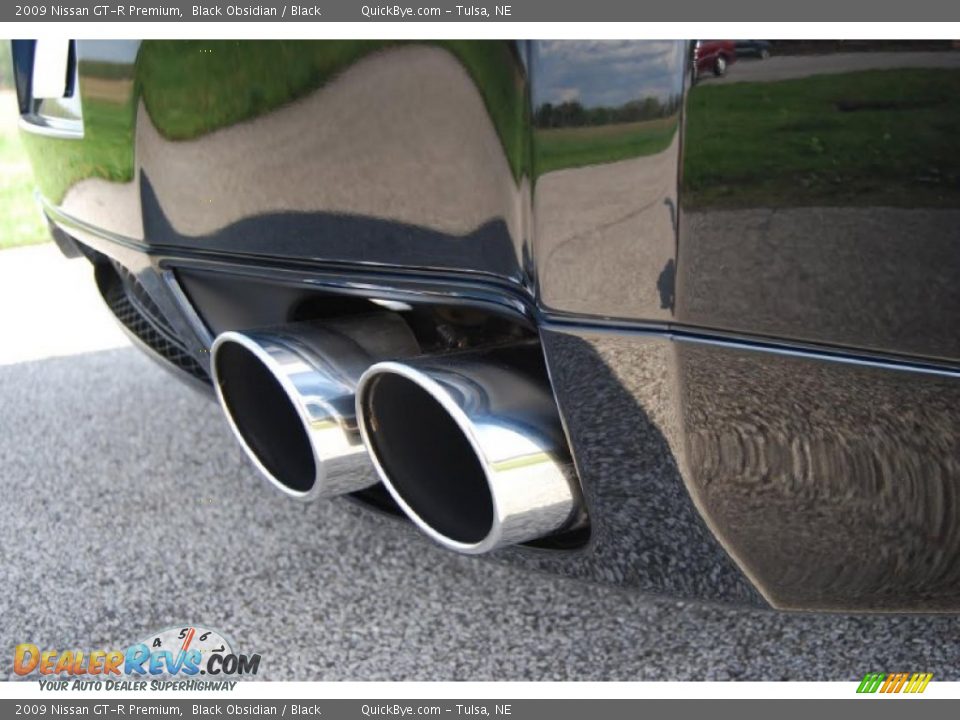 Exhaust of 2009 Nissan GT-R Premium Photo #18